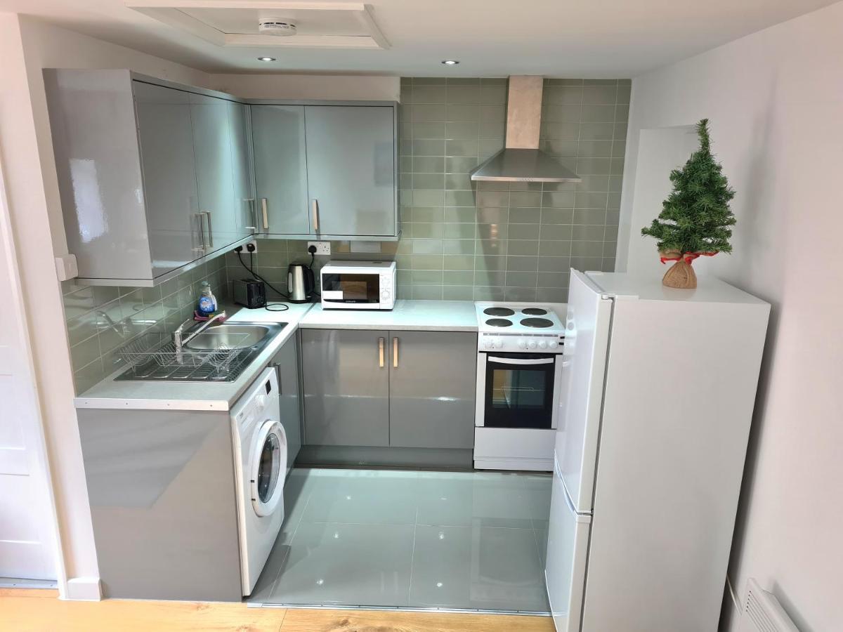 Lovely Central Studio/2Bed - 5Min To Train Station 슬라우 외부 사진